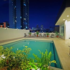 Hotel Suites Ambassador